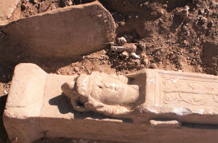 Η μαρμάρινη προτομή του Μεγάλου Αλεξάνδρου από την ανασκαφή