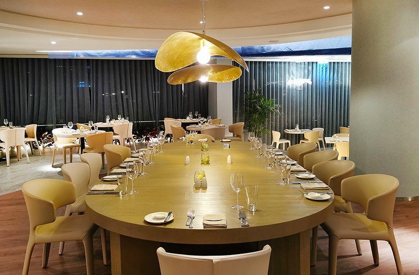 Thalassa Restaurant: An impressive restaurant with 5-star amenities, for fish and seafood!