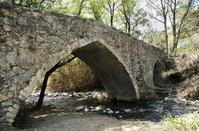 Το ιδιαίτερο γεφύρι που δεσπόζει στην Τριμίκλινη, από την Ενετοκρατία