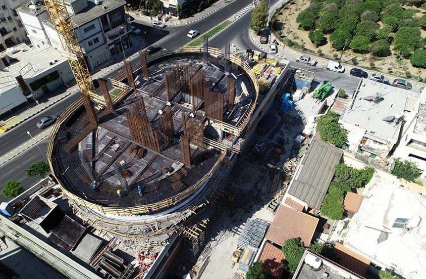 PHOTOS + VIDEO: Ένα νέο, κυλινδρικό κτίριο που ήδη ξεχωρίζει στο κέντρο της Λεμεσού!