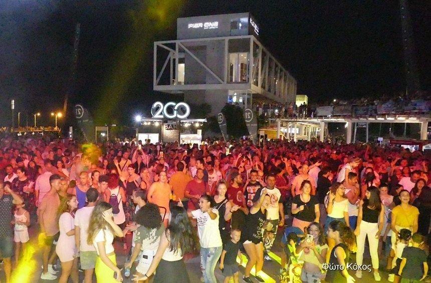 Περίπου 7.000 κόσμος στο ξέφρενο disco party στο Παλιό Λιμάνι Λεμεσού!