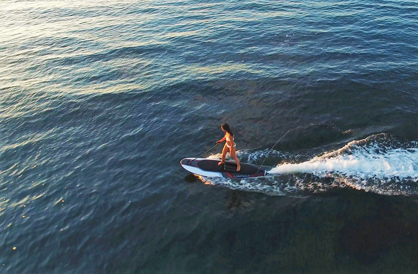 VIDEO: Οι σανίδες του surf με μηχανή, έρχονται για πρώτη φορά στη Λεμεσό!