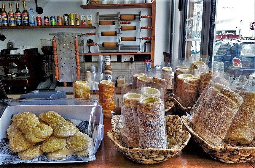 Chimney cakes: The tasty, tube-shaped cakes, baked on a rotisserie in Limassol!